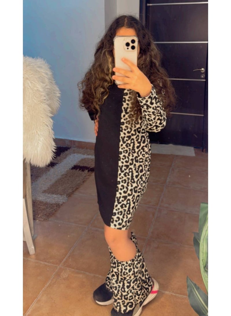 فستان مطبوع مع أساور أنيقة عند أسفل الساقين - Image 2